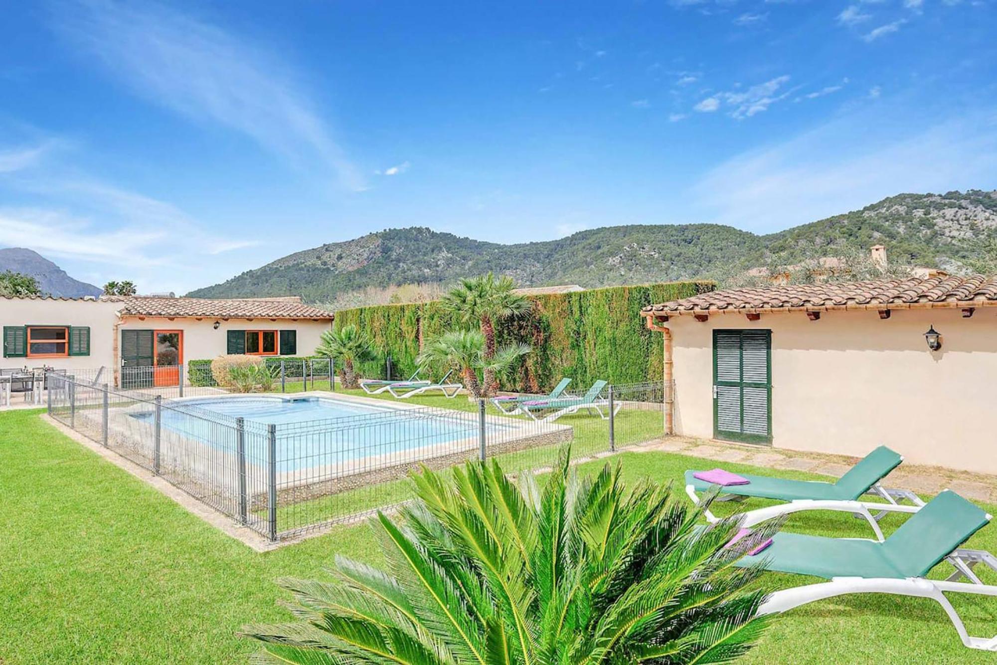 Pont Roma With Pool, Mountain Views & Aircon