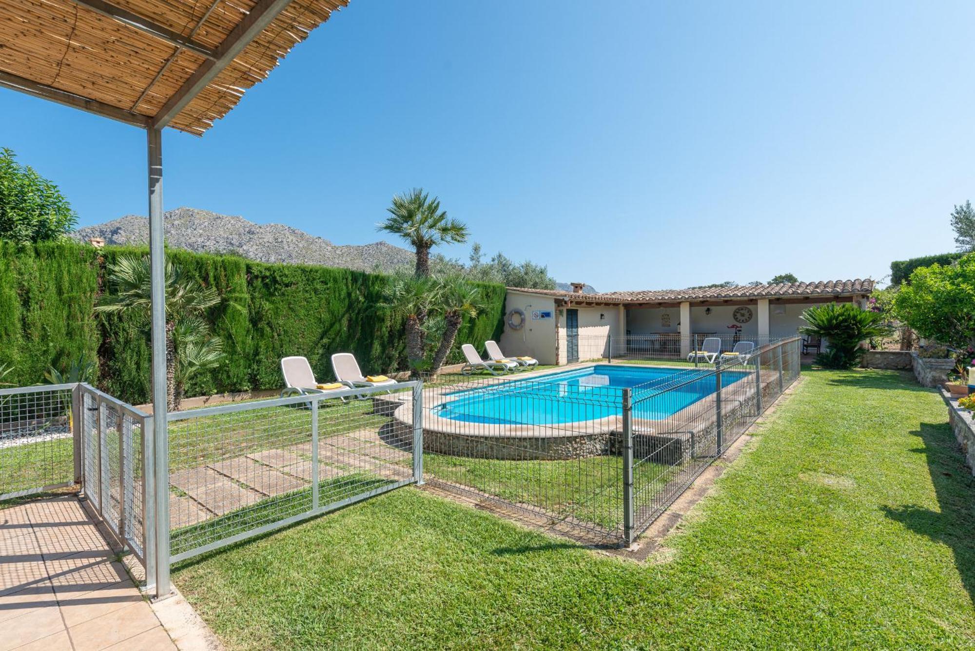 Pont Roma With Pool, Mountain Views & Aircon *