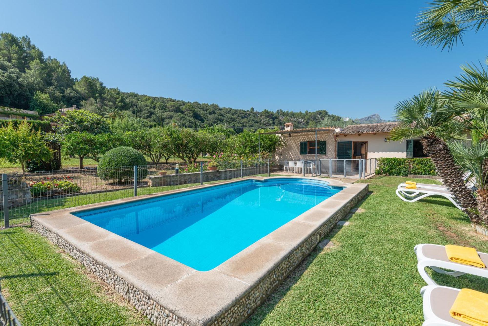 Pont Roma With Pool, Mountain Views & Aircon