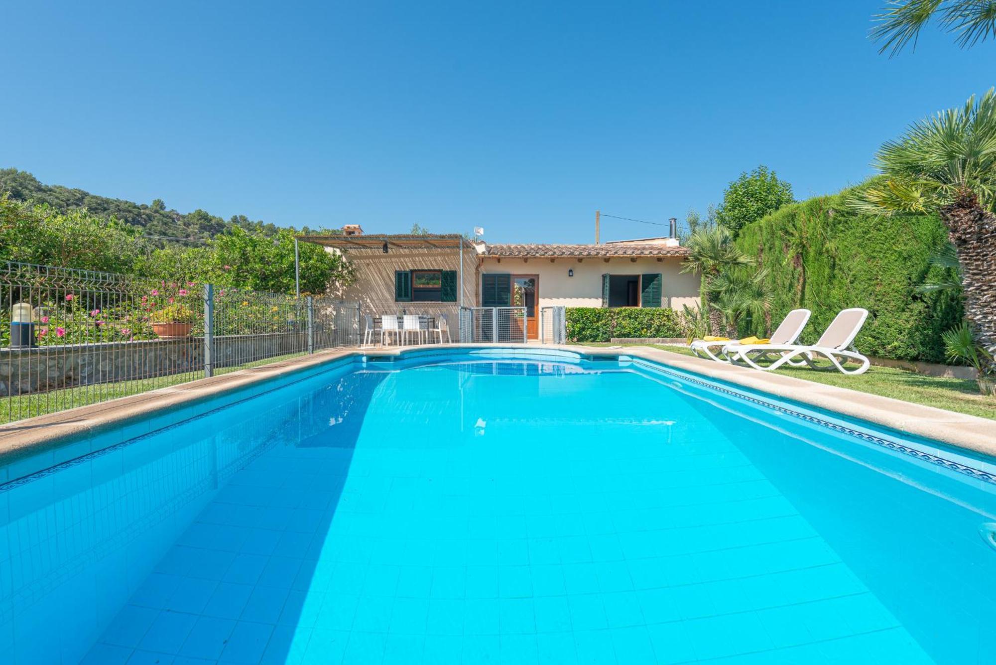 Pont Roma With Pool, Mountain Views & Aircon