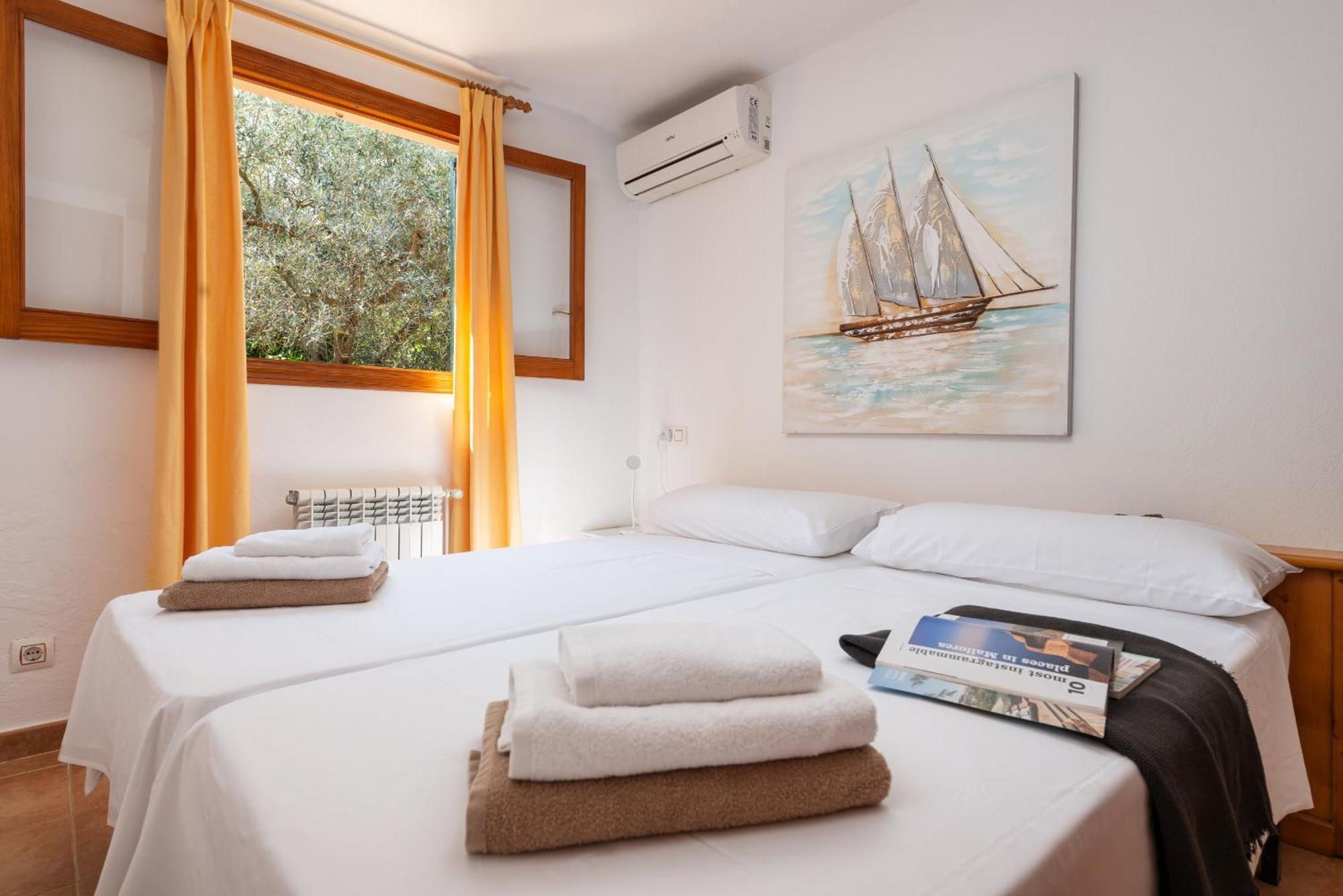 Pont Roma With Pool, Mountain Views & Aircon